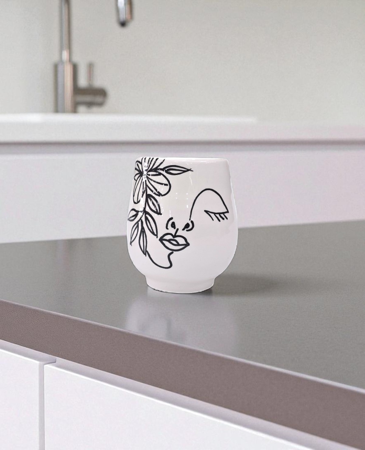 Chope Bombé Face Art – Image 3