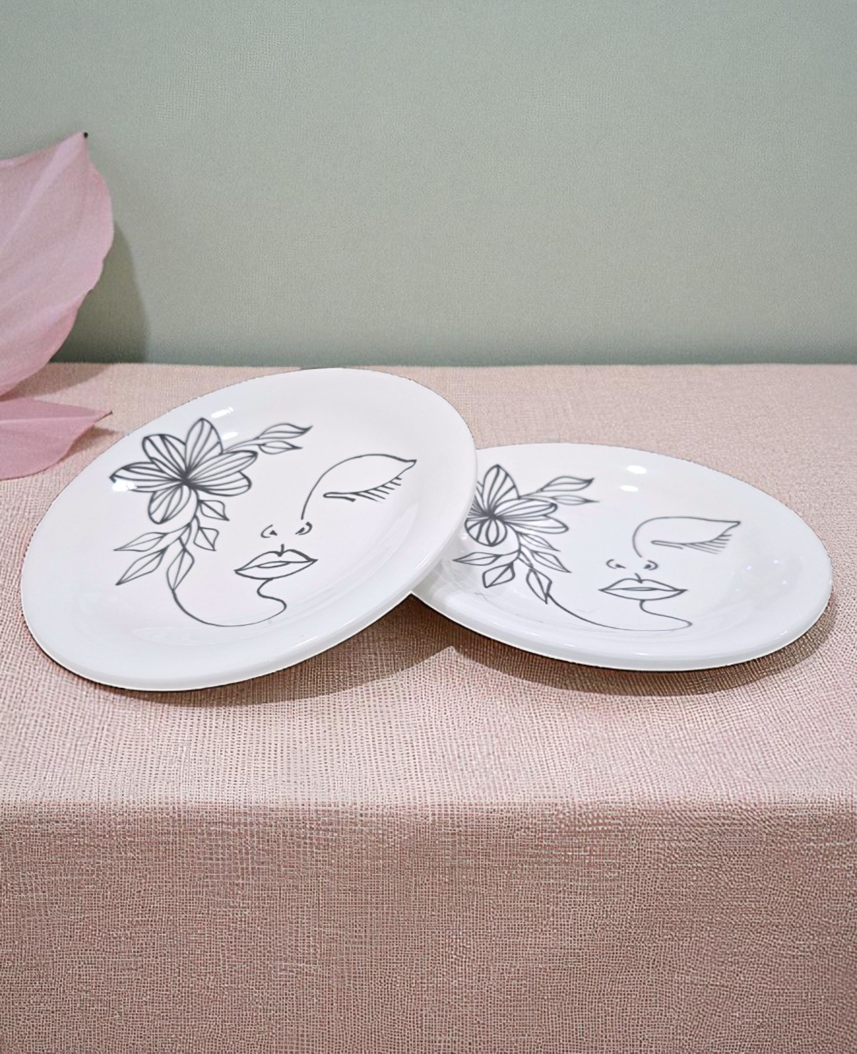 Assiette Dessert Plate Face Art – Image 3